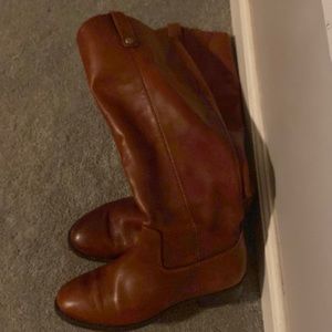 Gorgeous leather boots